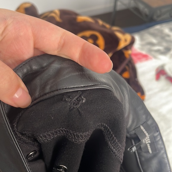 GUESS black leather pants - Picture 4 of 6